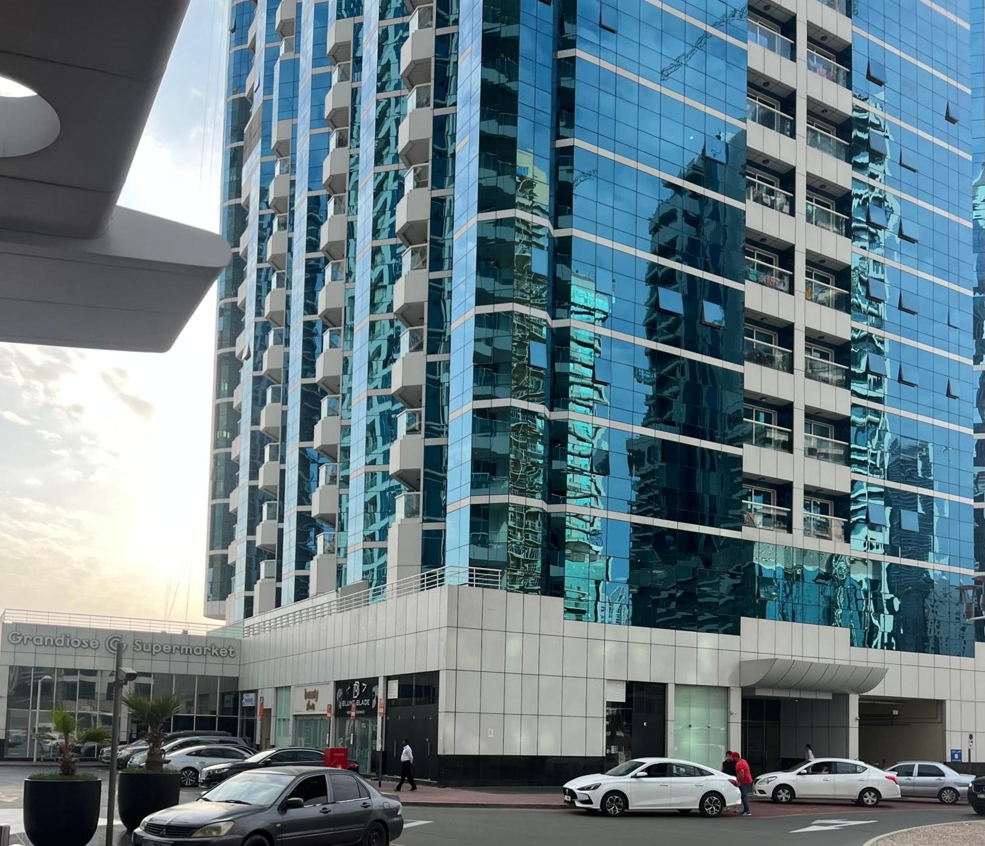 Apartment Jumeirah Towers *
